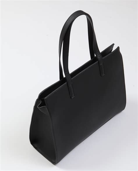 sac à main faux cuir noir